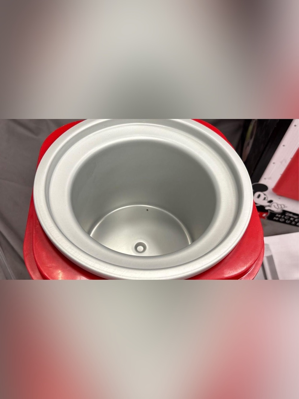 Disney Mickey Mouse Red 2 Quart Ice Cream Maker - Picture 4 of 5